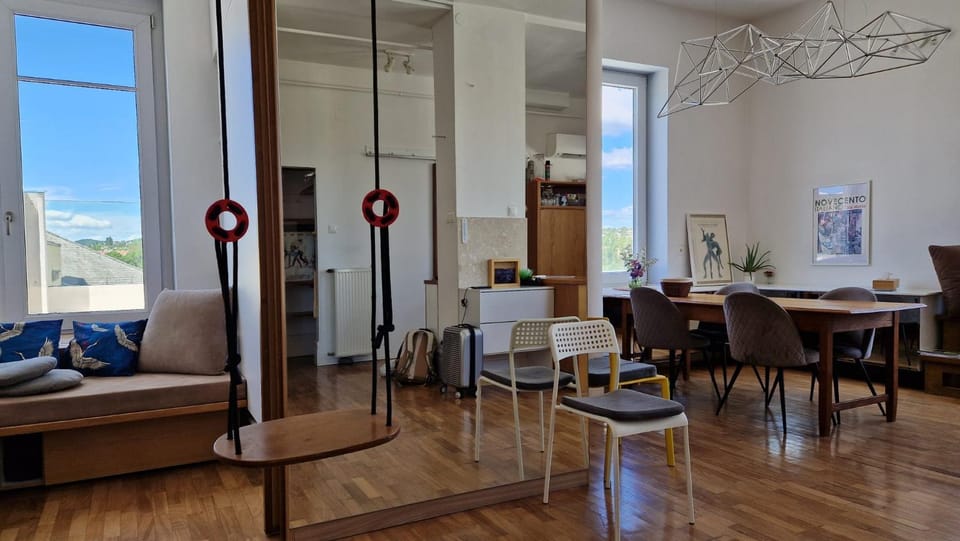 Living room, Seating area, Dining area
