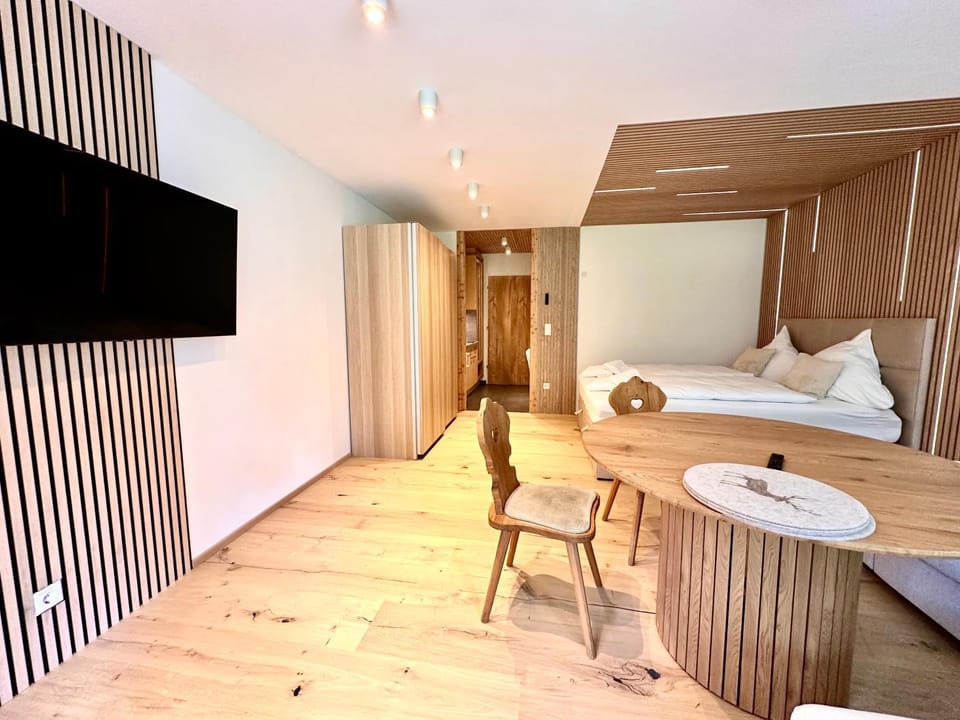 Grubhof Schlosspark, Apartment mit Indoor Pool und Garten Apartment in Berchtesgadener Land