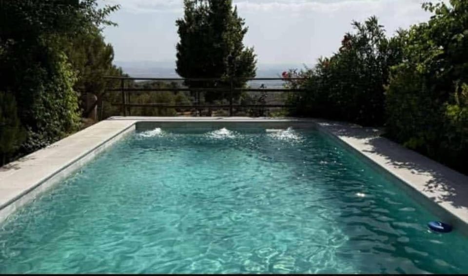 Casa los Huertecillos, jardín, chimenea y vistas increíbles a Granada House in Andalusia