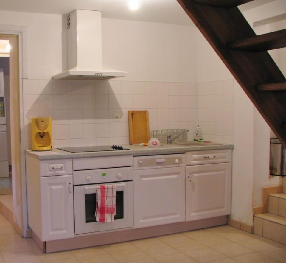 GÎte de launet House in Grand Est