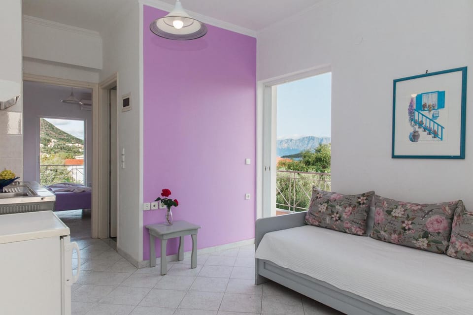 Dionysos Studios Apartments Nidri Lefkas Apartment hotel in Nydri