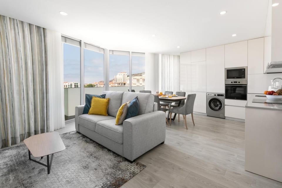 TV and multimedia, View (from property/room), Balcony/Terrace, Kitchen or kitchenette, Living room, Decorative detail, Seating area, Dining area, dishwasher, minibar, pet friendly, stove, washing machine