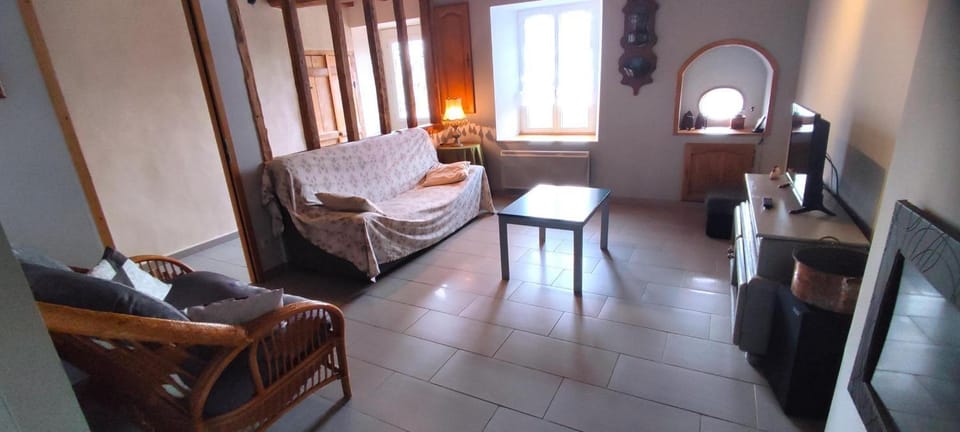 Chez adÈle House in Grand Est