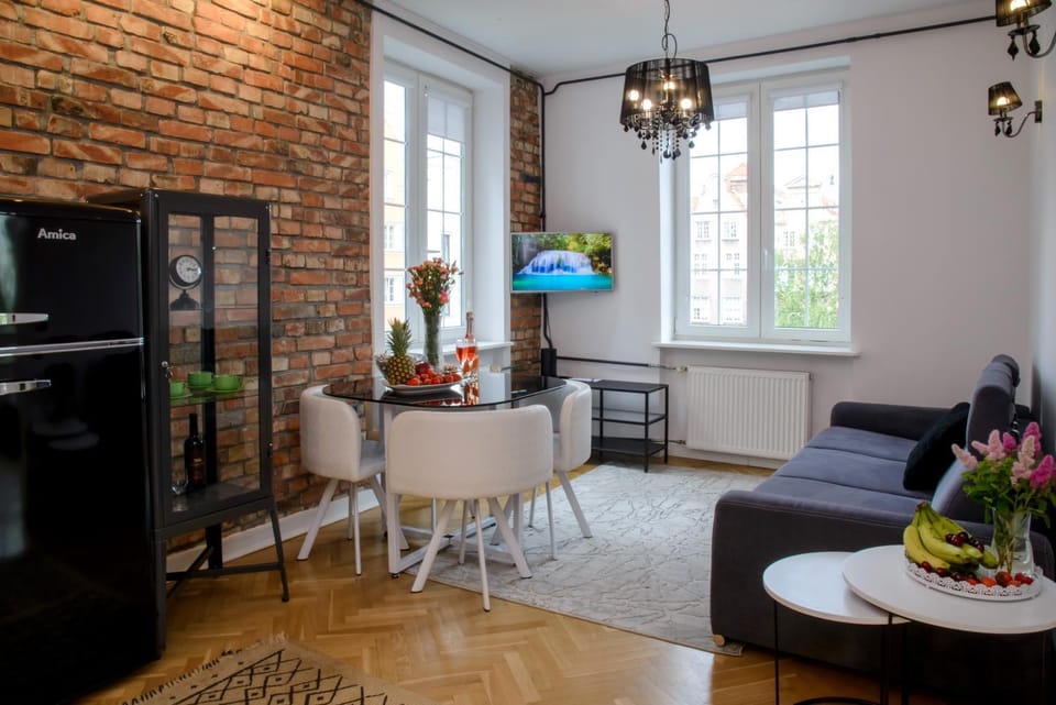 Maya's Flats 63 - Spacious Apartment Old Town Gdańsk Apartment in Gdansk