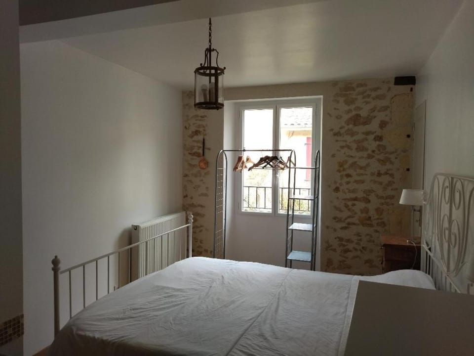 Cordeliers Dandelion Apartment in Occitanie
