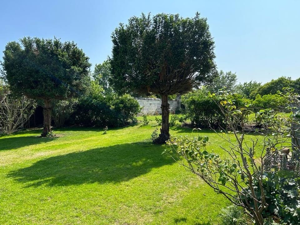 The Little Robin Bed and Breakfast in Nouvelle-Aquitaine