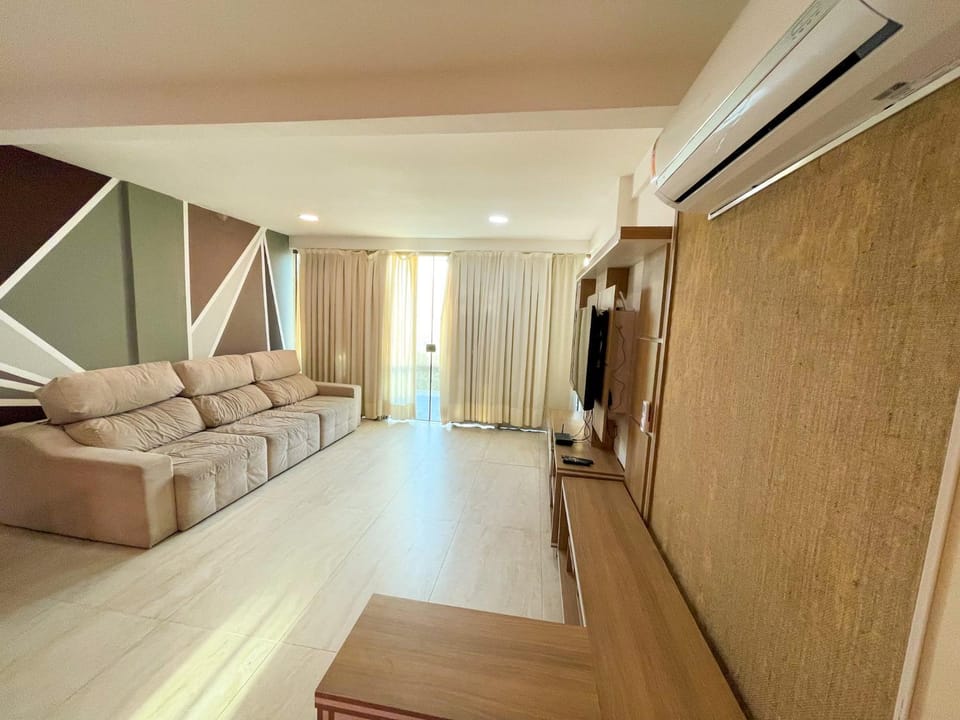 Communal lounge/ TV room, Living room, Seating area