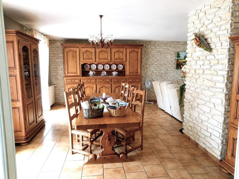 Charmant et sans chichis House in Grand Est