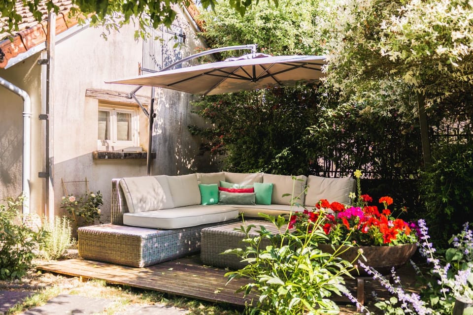 Day, Garden, Living room