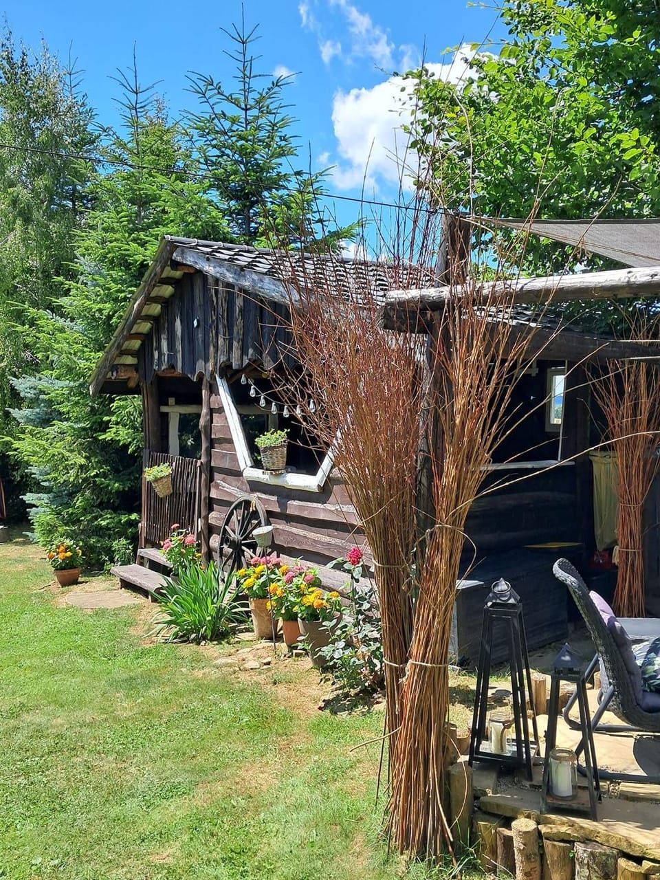 Property building, Patio, Garden