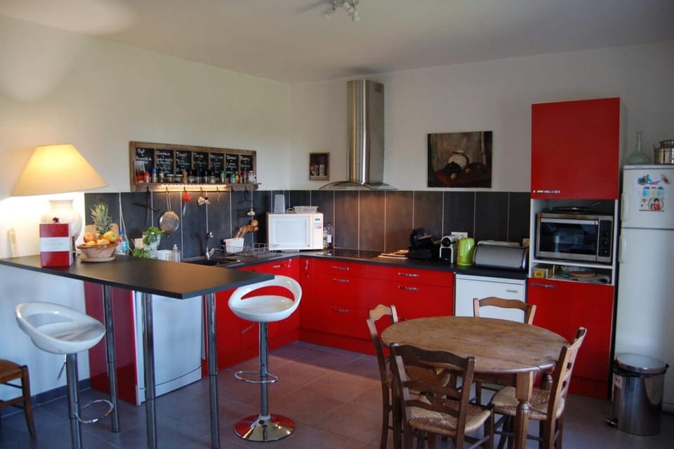 Maison climatisée pour 4 pers a 5min d'Avignon House in Villeneuve-lès-Avignon