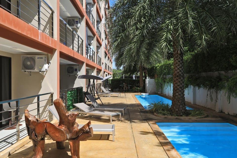 Property building, Swimming pool