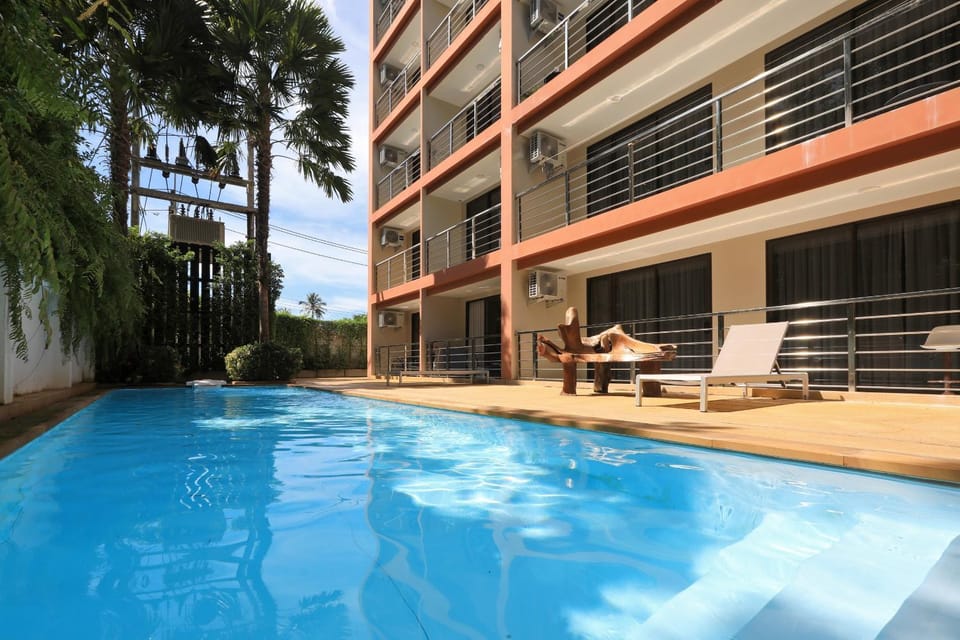 Property building, Swimming pool