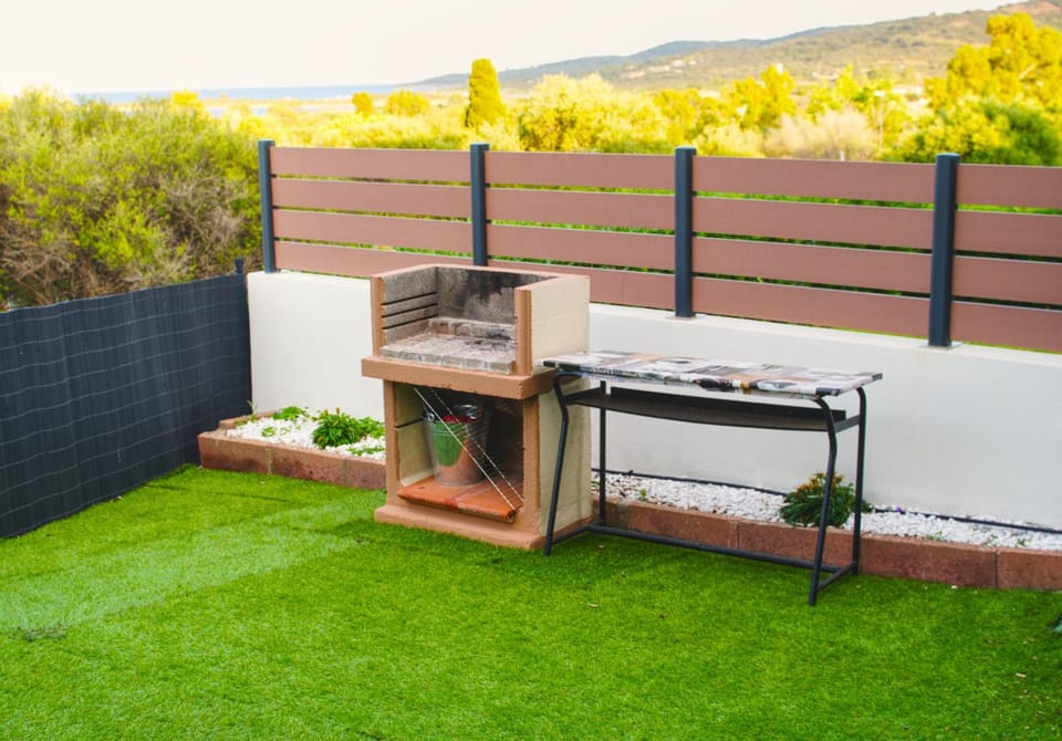 BBQ facilities, BBQ facilities