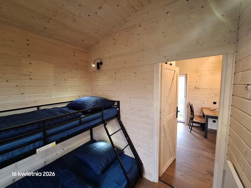 Agroturystyka Polana Giebułtów obok Świeradowa i zamku Czocha, domki przyjazne rodzinom z dziećmi House in Lower Silesian Voivodeship