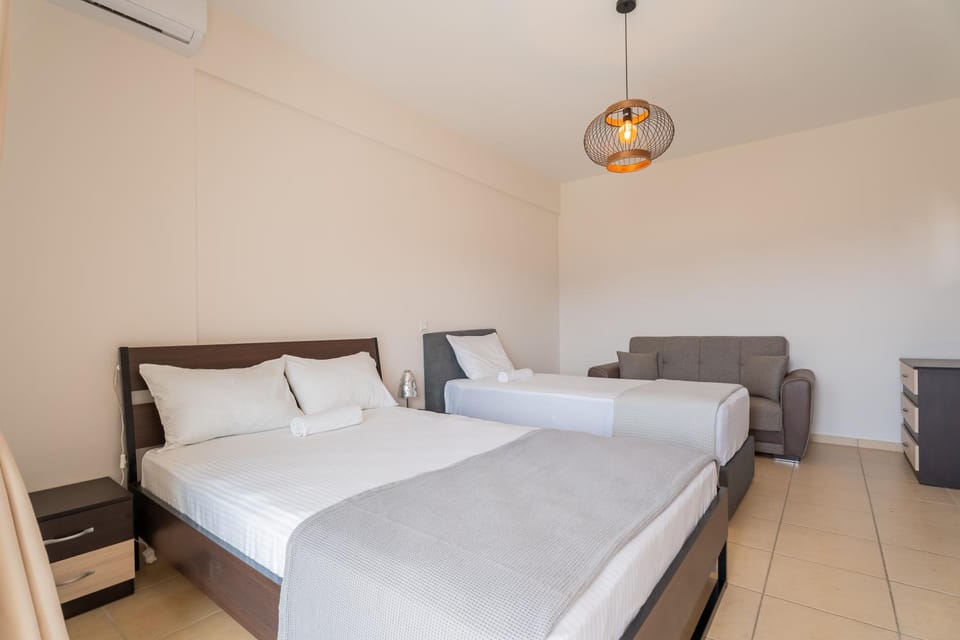 SithoniaRS 2nd Floor Center Apartment with amazing Seaview Apartment in Halkidiki