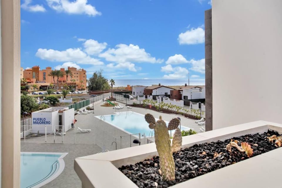 2 terraces apartment w/ astonishing views. Apartment in Maxorata