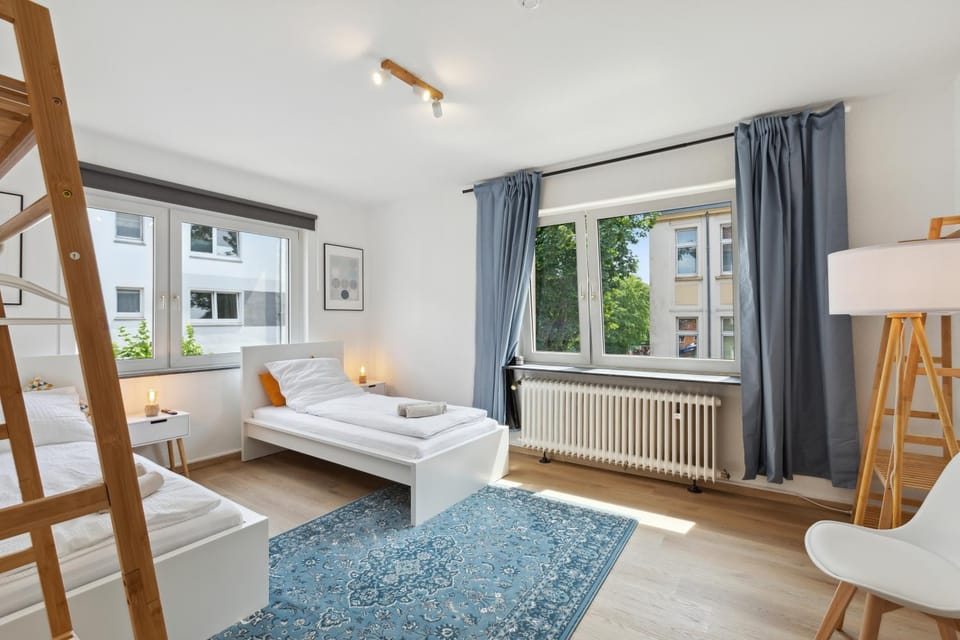 Bed, View (from property/room), Photo of the whole room, Bedroom