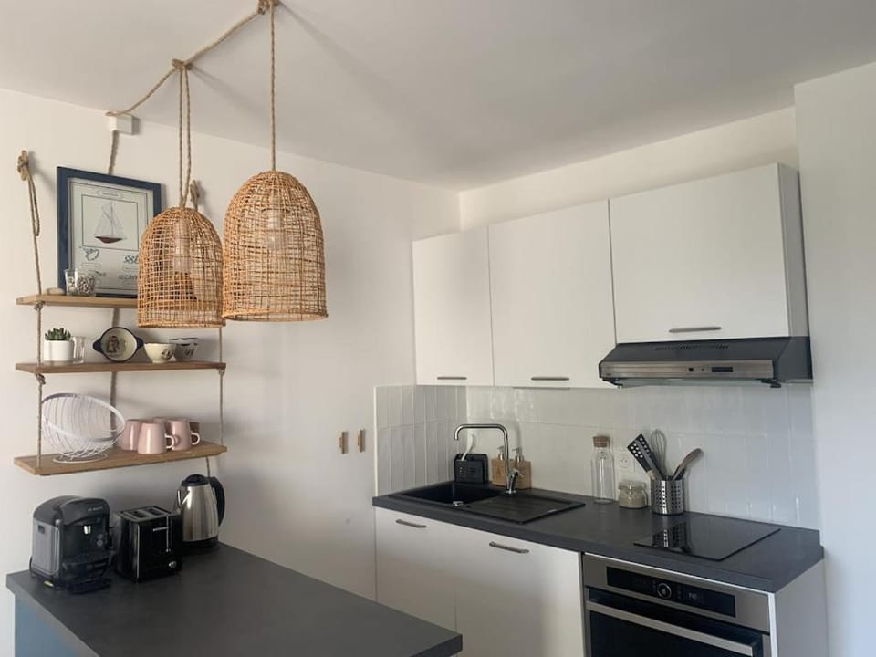 Kitchen or kitchenette, dishwasher, minibar, pet friendly, toaster