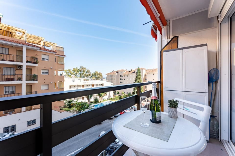Day, View (from property/room), Balcony/Terrace, Balcony/Terrace, Dining area