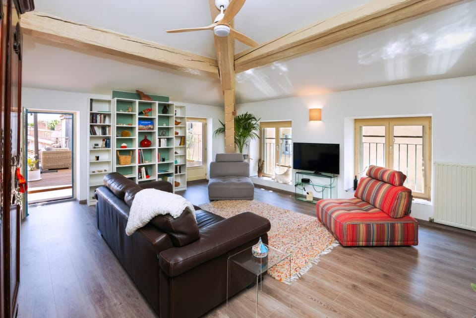 Library, TV and multimedia, Living room