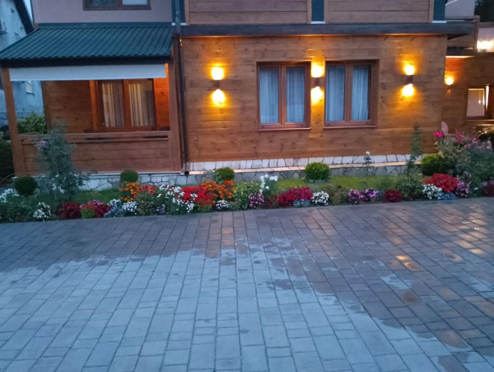 Chalet Iris with sauna Apartment in Montenegro