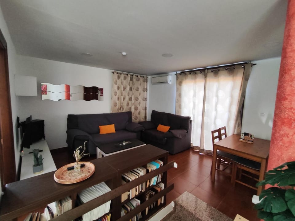 TV and multimedia, Living room, Dining area