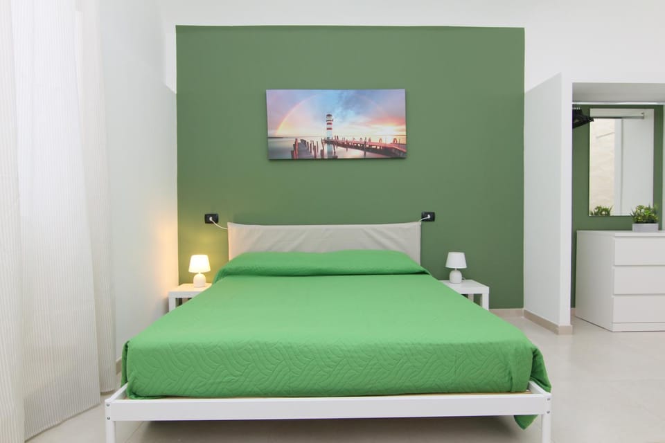 Bed, Bedroom, wardrobe