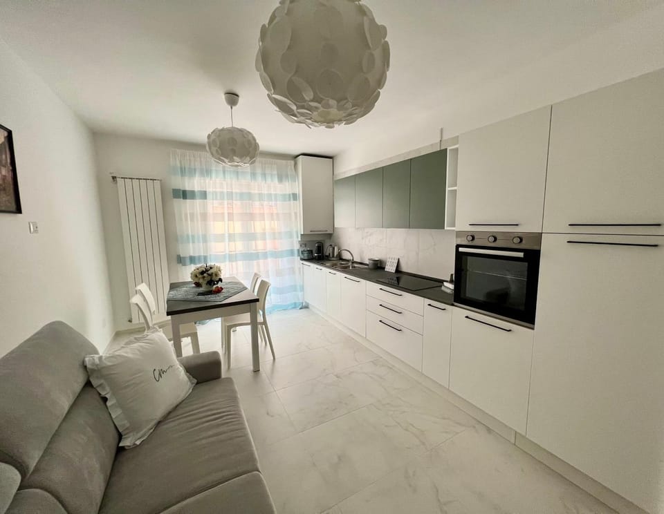 Kitchen or kitchenette, Living room, Seating area, Dining area, dishwasher, pet friendly, stove