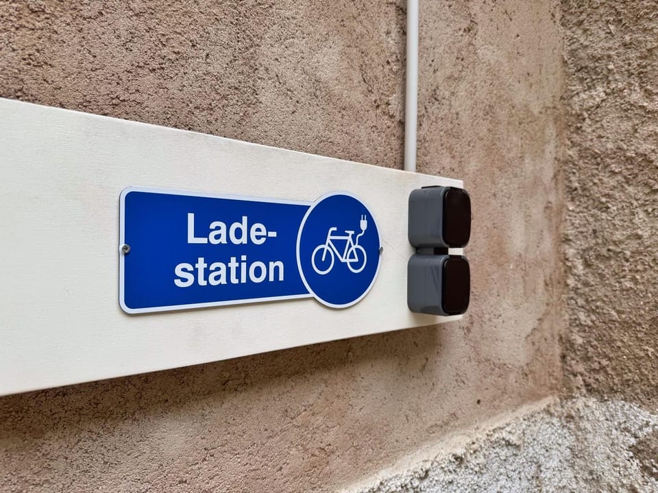 Patio, Cycling
