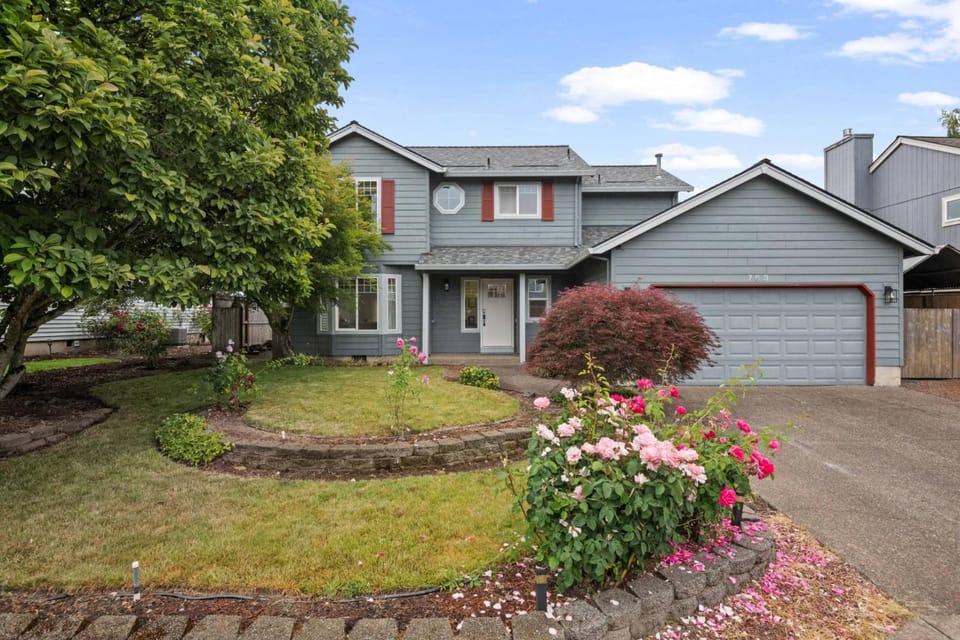 Willamette Vintage House in Dundee