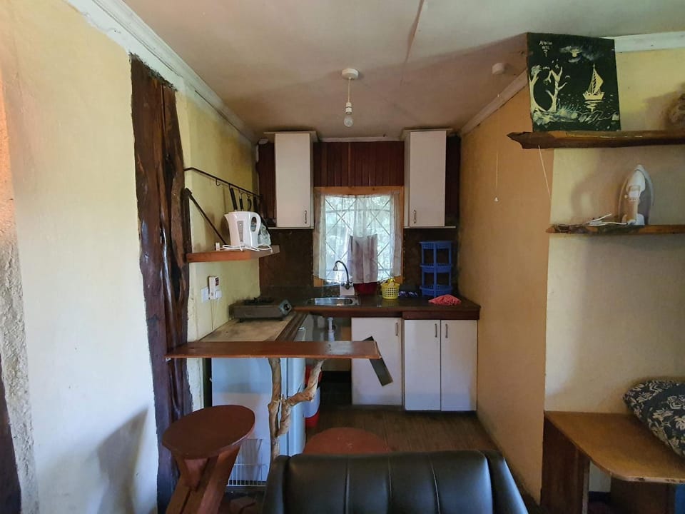 Steve's cottage-homely Chalet in Kenya