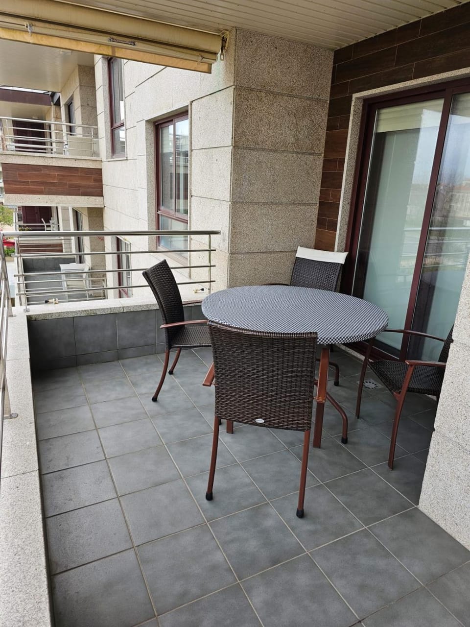 RESIDENCIAL DECANELAS Apartment in Portonovo