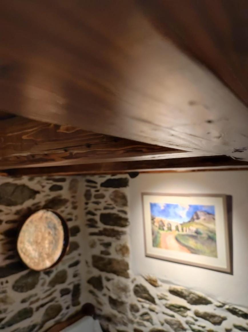 Πέτροκτιστο Σπίτι. Stone House House in Euboea