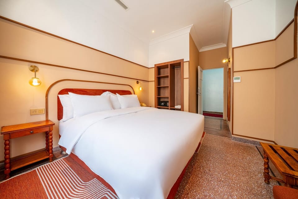 Bed, Photo of the whole room, Bedroom, towels, wardrobe