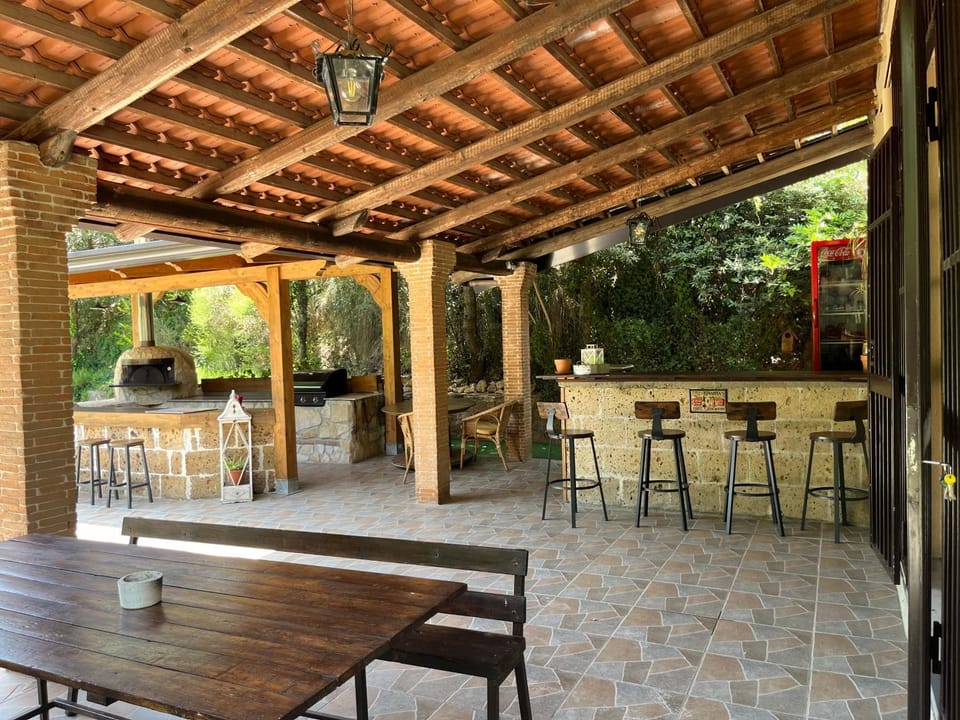 Casa De Crescenzo con piscina Villa in Campania