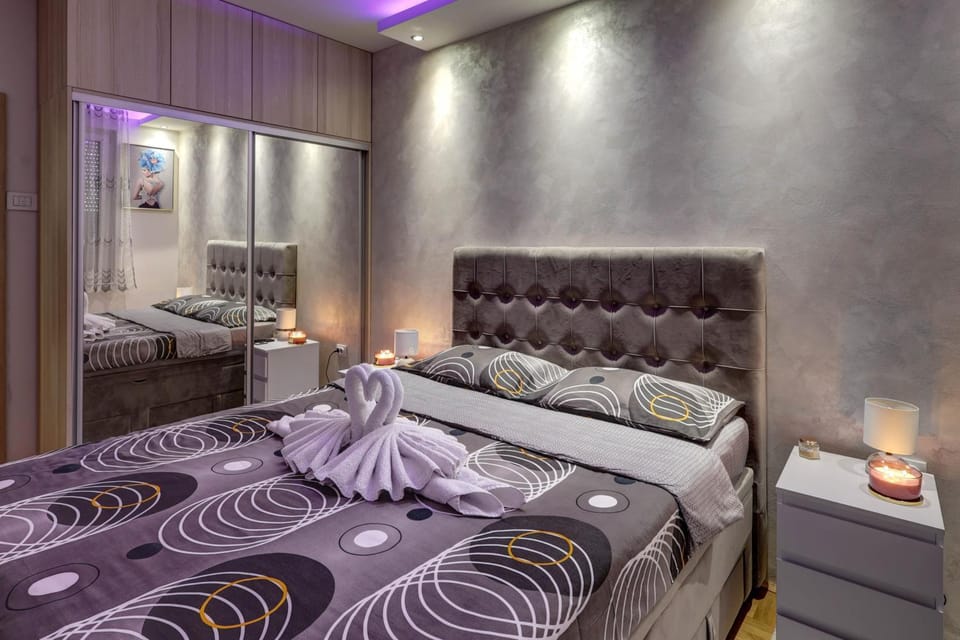 PORTOFINO, With Free Private GARAGE Apartment in Novi Sad
