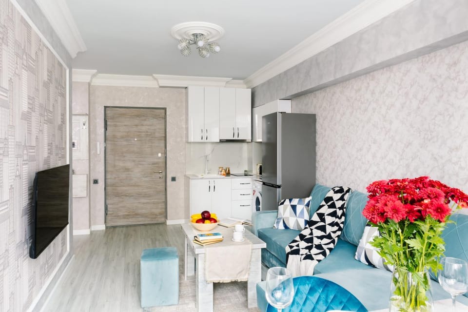 TV and multimedia, Kitchen or kitchenette, Seating area