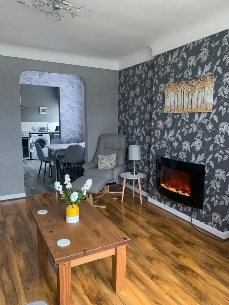 Living room, Seating area, flat iron