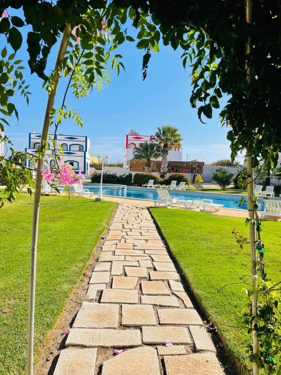 Pool view, Swimming pool