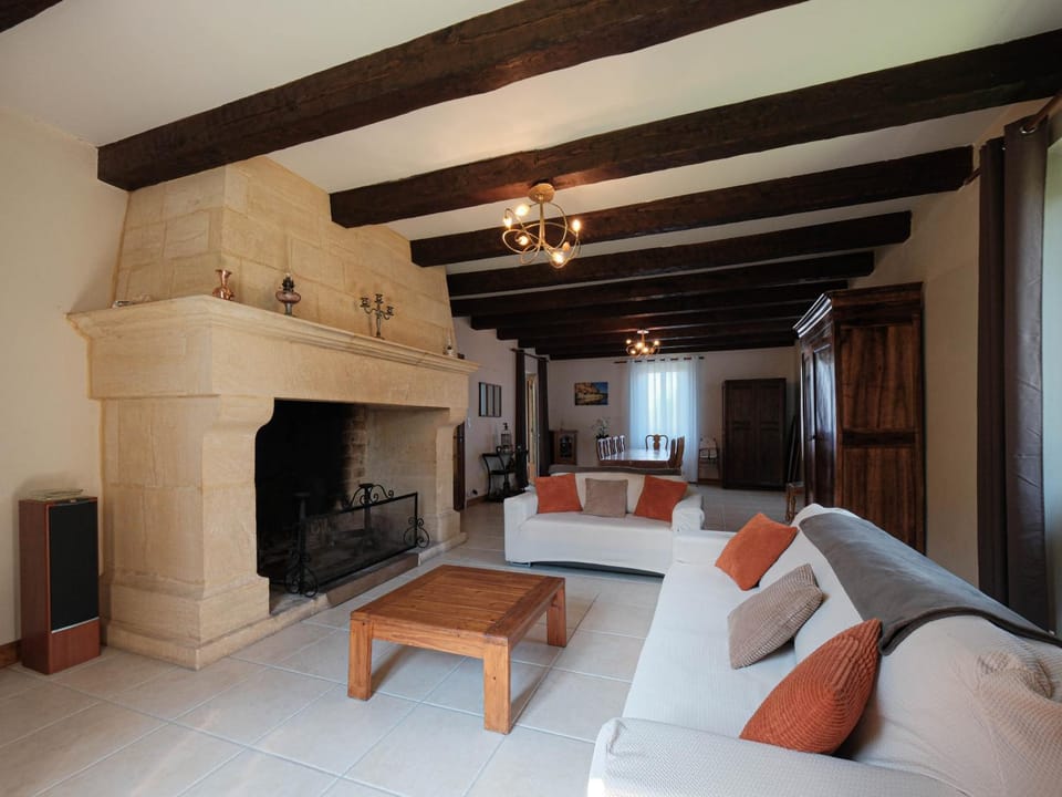Grande maison en Périgord à 10 mn de Sarlat Villa in Occitanie