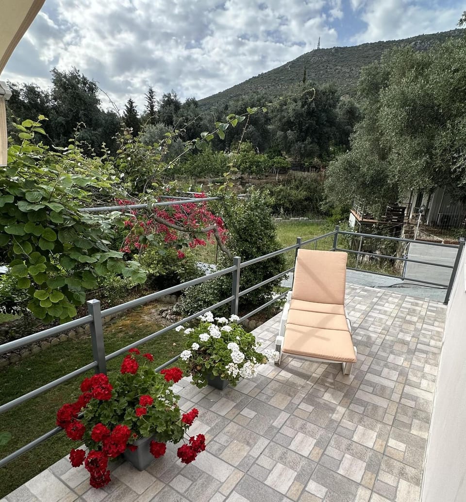 Balcony/Terrace, Balcony/Terrace