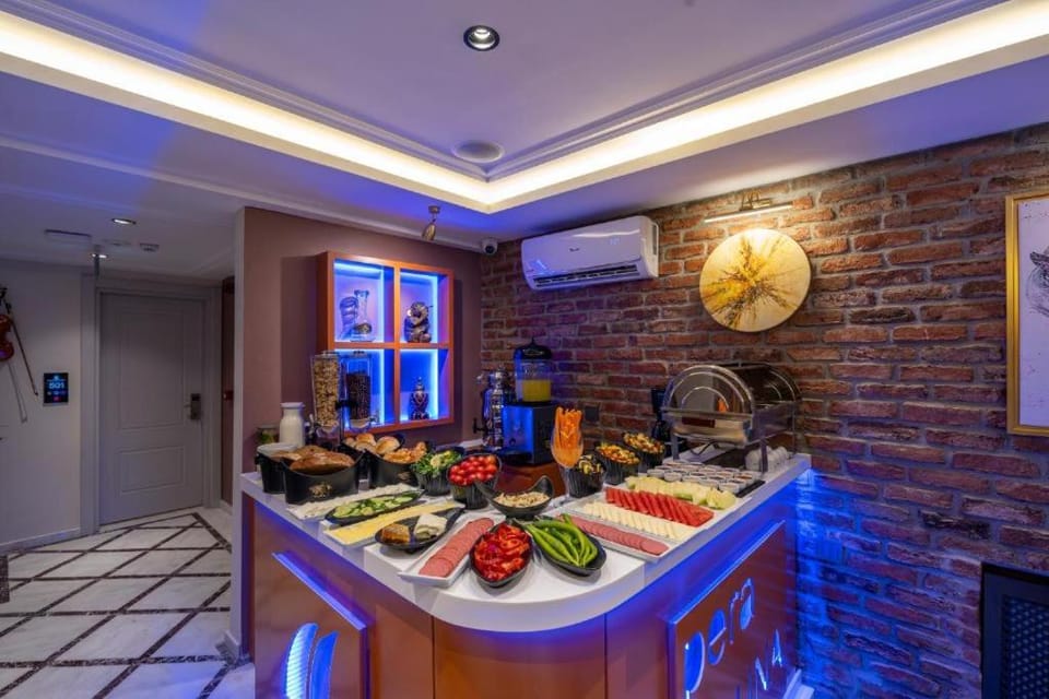 Food and drinks, Food, Breakfast, Buffet breakfast, Drinks