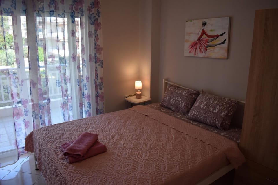 Azure Breeze Sun Seaview Apartment in Halkidiki