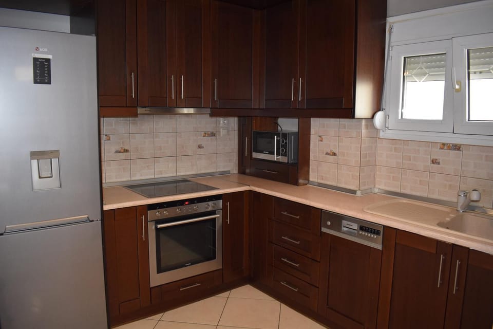 Azure Breeze Sun Seaview Apartment in Halkidiki