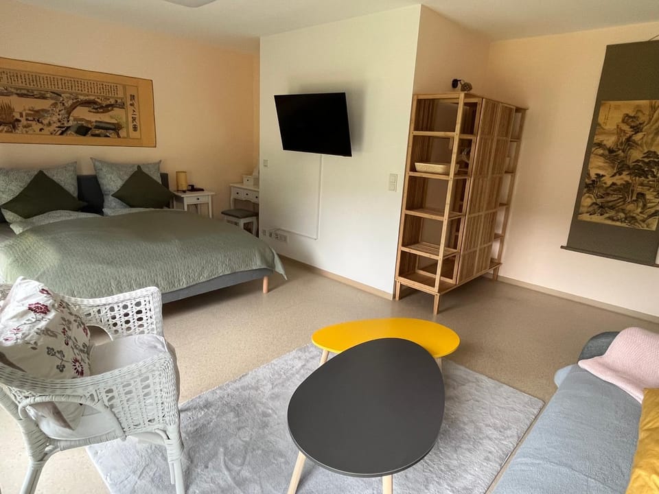 Living room, Bedroom