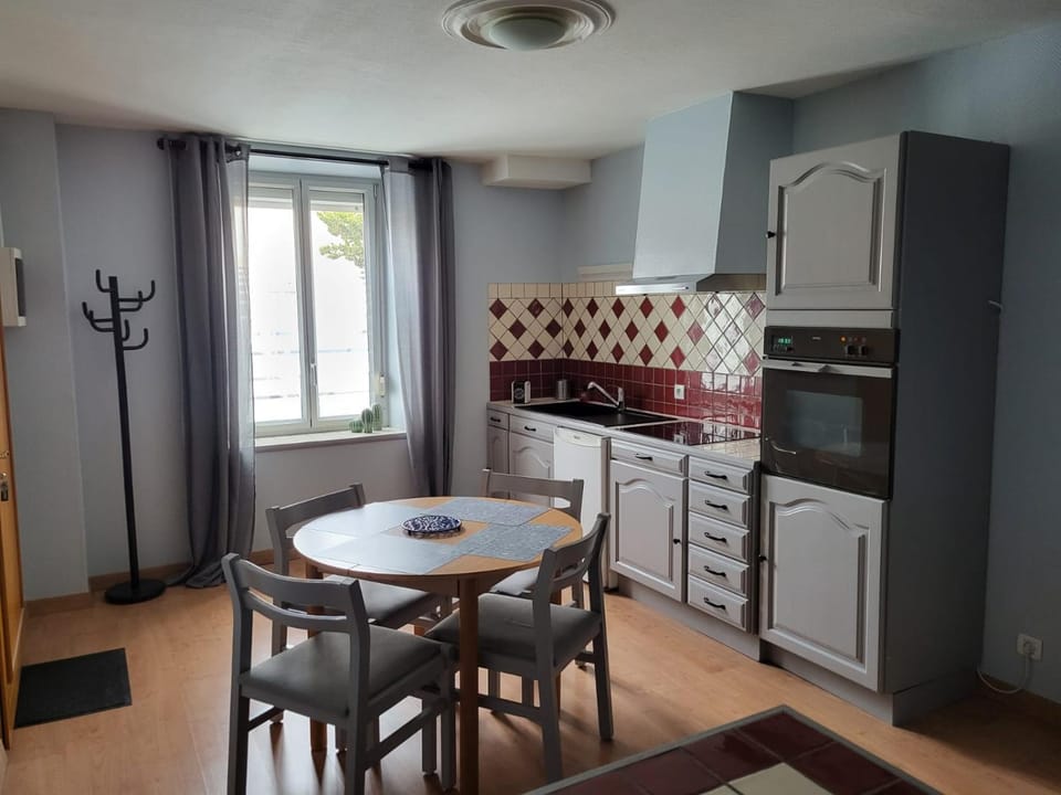 Le Studio Apartment in Grand Est
