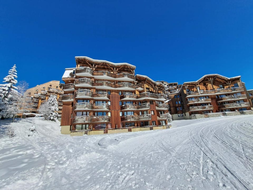 Appartement de charme rénové 2 pièces, balcon, WiFi - FR-1-314-151 Apartment in Avoriaz