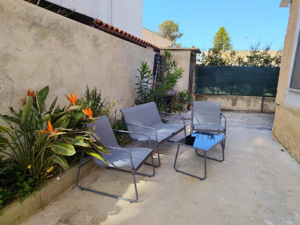 On the beach Apartment in Sicily