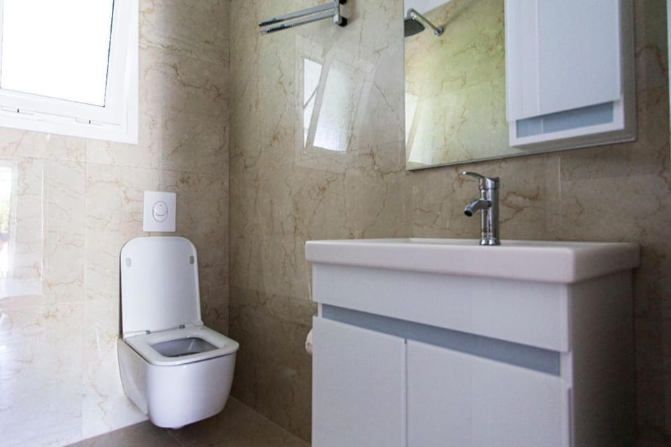 Vila Zisi Himare Country House in Vlorë County, Albania
